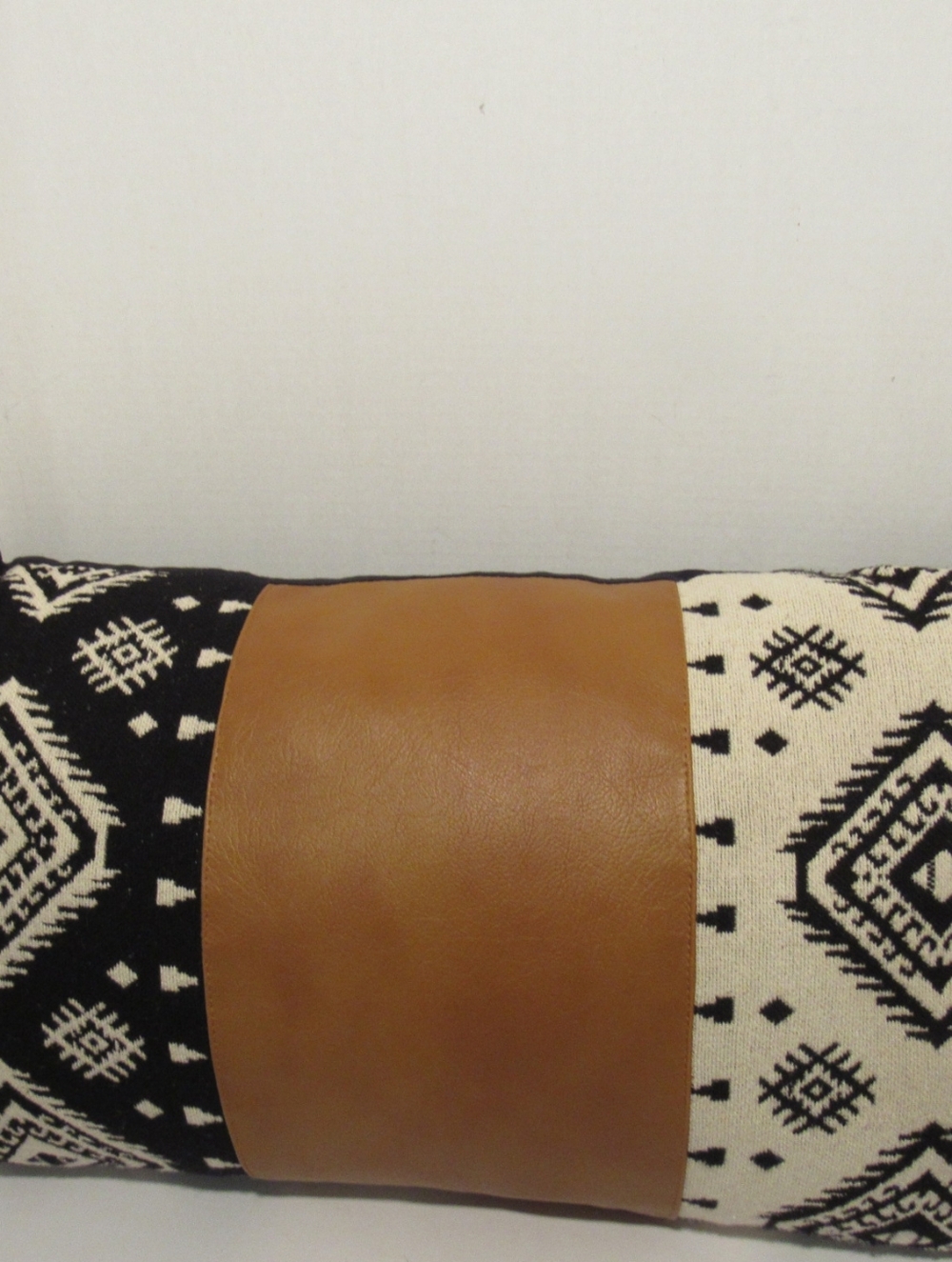 Southwestern Tribal Lumbar Pillow 14x22 w/Insert Faux Leather Black-White Aztec